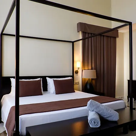 The Place Palacio & By Alegria Adults Only